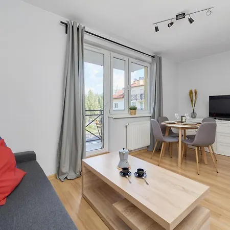 Apartament Peaceful For 4 Guests With Balcony By Renters Wrocław